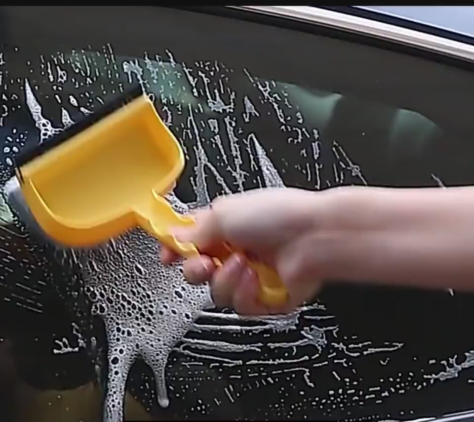 Simple Dual-purpose Wiper For Scraping And Washing