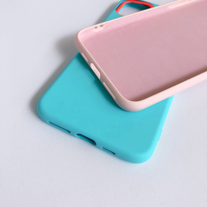 Mobile phone case hits macaron