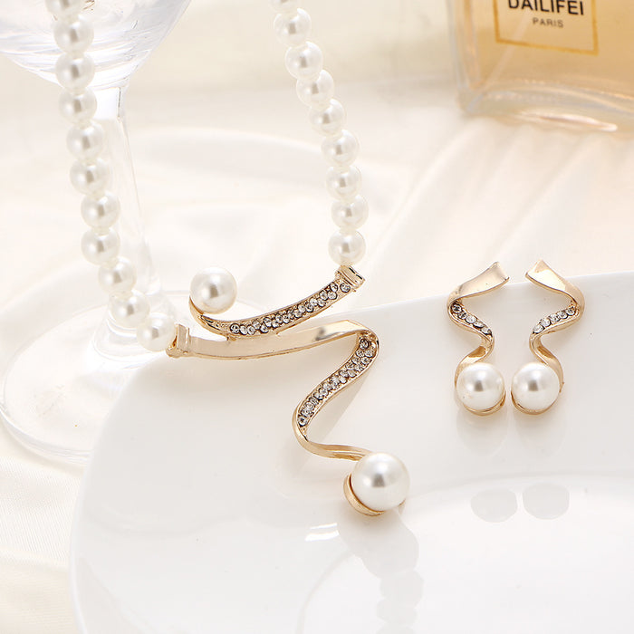 Simulated Pearl Jewelry Set