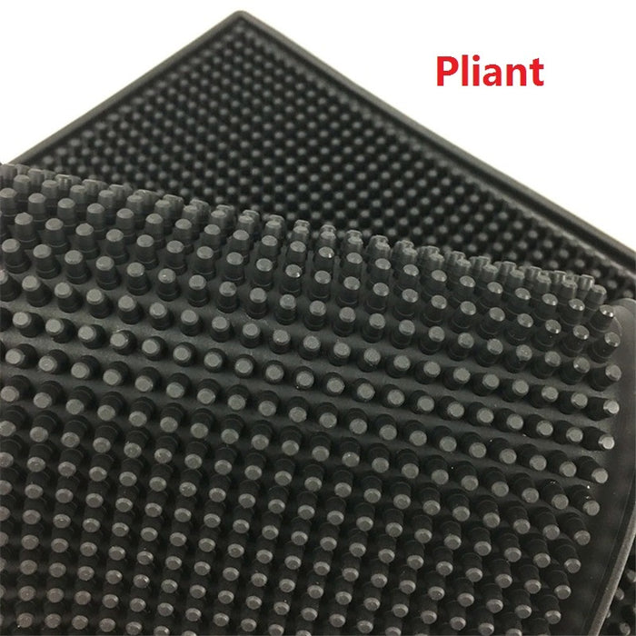 Non-slip rubber mat