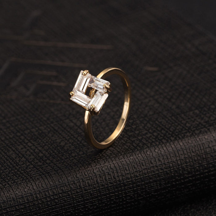 Zircon Ring